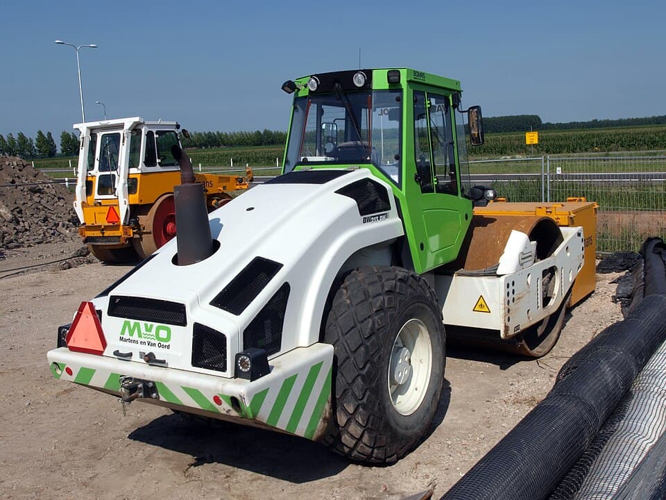 Sewa Compactor Bomag BW 211 Single Drum + Operator Jakarta