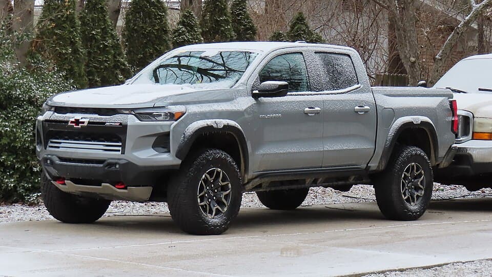 Sewa Chevrolet Colorado LTZ 2022 4x4 Double Cab Jakarta