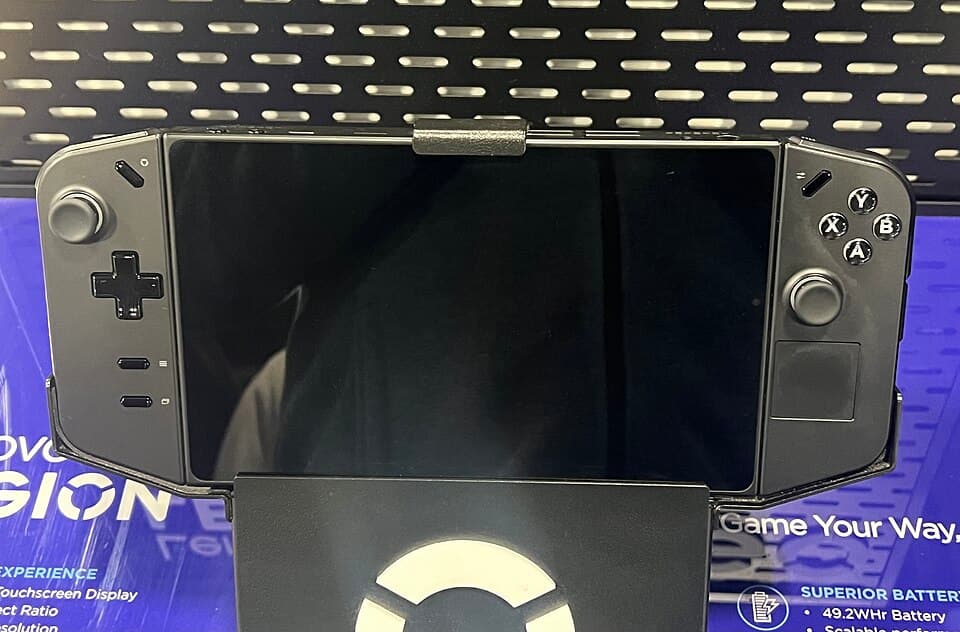 Sewa Lenovo Legion Go 512GB — Handheld Gaming Premium Jakarta