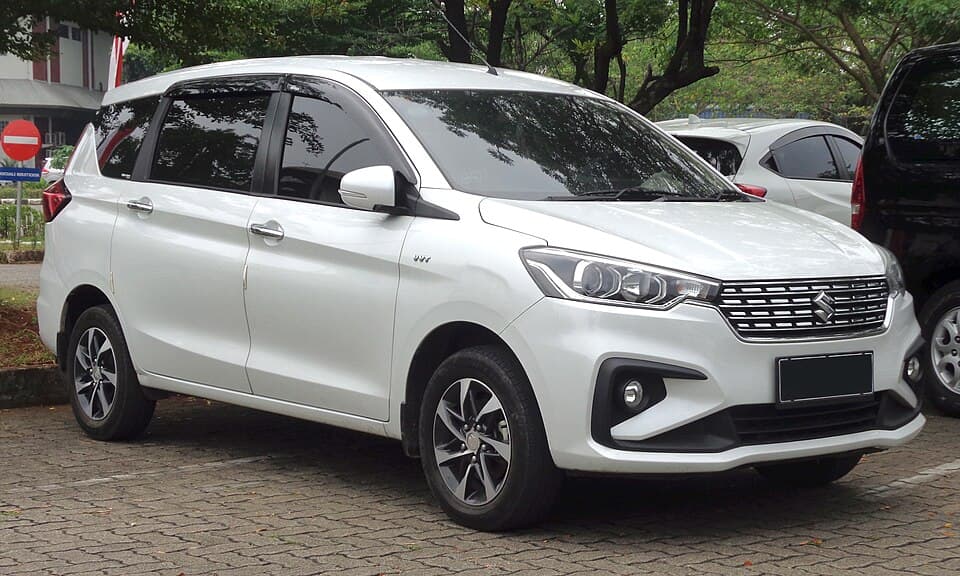 Sewa Suzuki Ertiga Hybrid 2023 Matic 7 Seater Jakarta