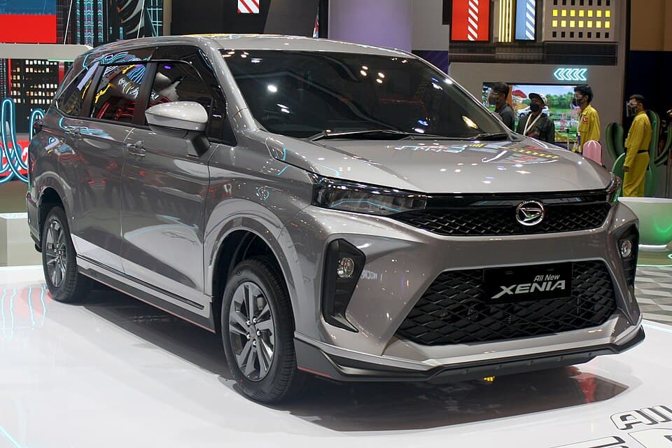 Sewa Daihatsu Xenia 1.3 R 2024 Matic 7 Seater Jakarta
