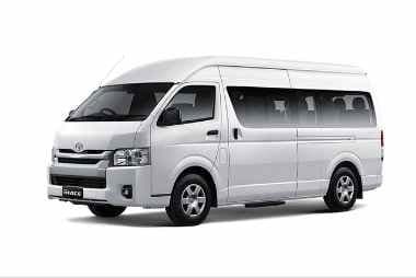 Toyota Hiace Commuter 2024 sewa Bus Medan