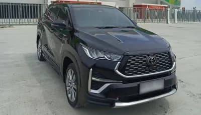 Toyota Innova Zenix sewa Mobil Medan