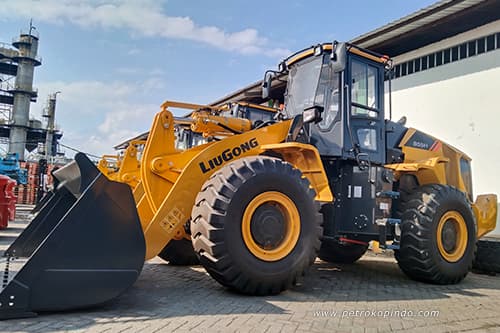 Bulldozer Komatsu D31 sewa Alat Berat Jakarta