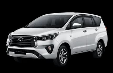 Toyota Innova Reborn Heavy Equipment rental Jakarta