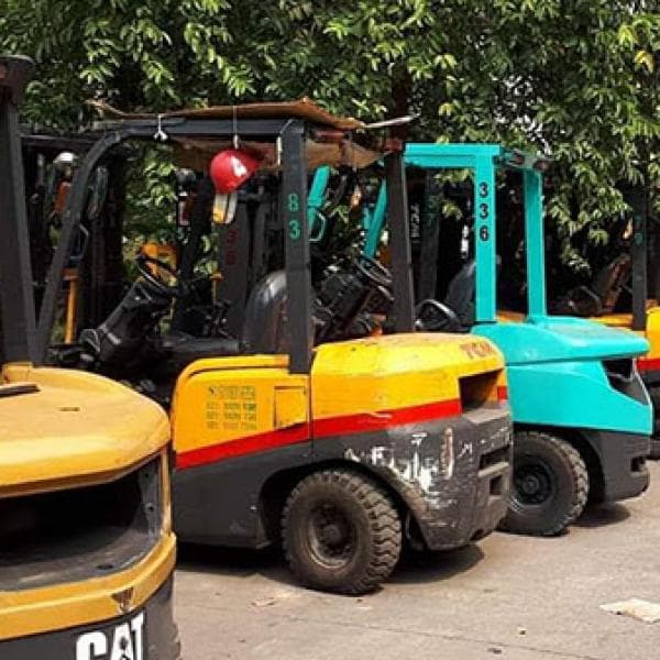 Forklift Aneka Tonase sewa Alat Berat Jakarta