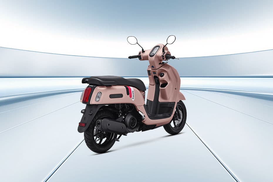 Yamaha Fazzio sewa Motor Medan