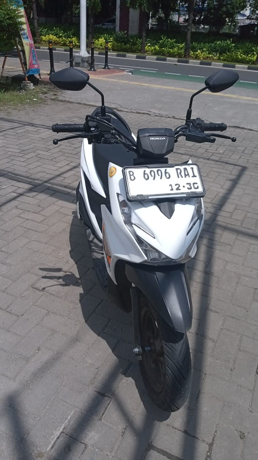 Beat Street CBS (7) (B RAI) Motorcycle rental Jakarta